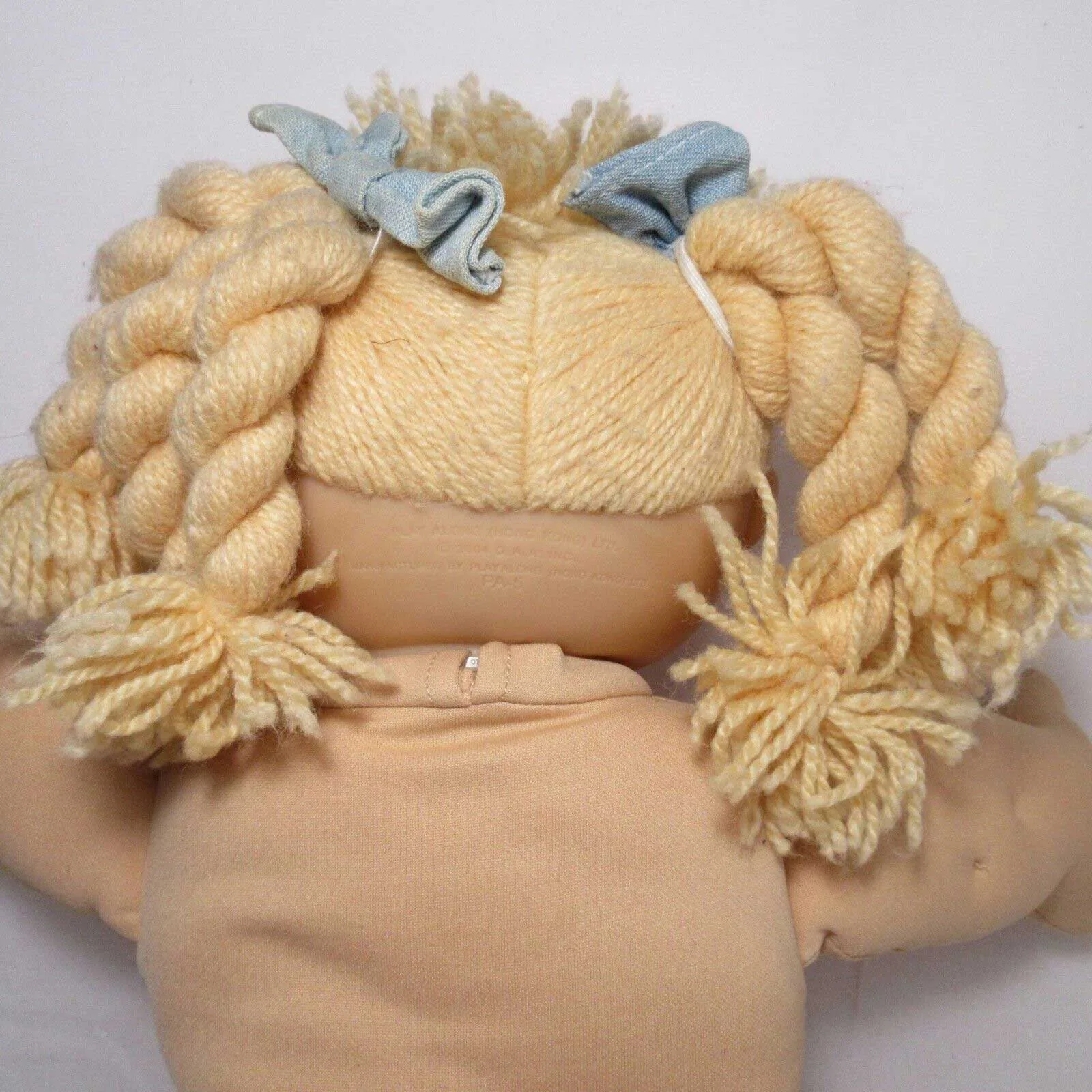 2004 Cabbage Patch Doll Play Along Freckled Open Mouth Blue Eyes Xavier Roberts - Image 4