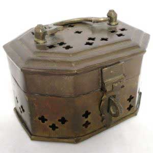 Brass Potpourri Cricket Trinket Box Jewelry w Hinge Latch Lid India Boho