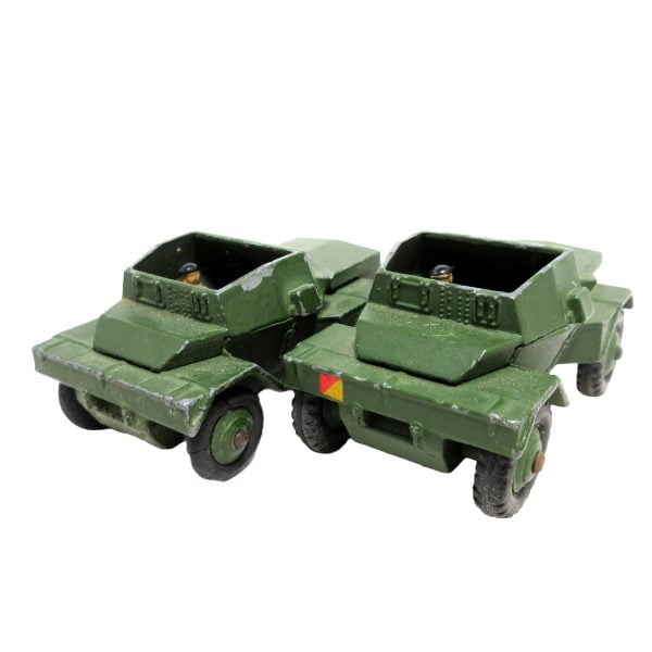 2 meccano military scout cars no. 673 dinky toys