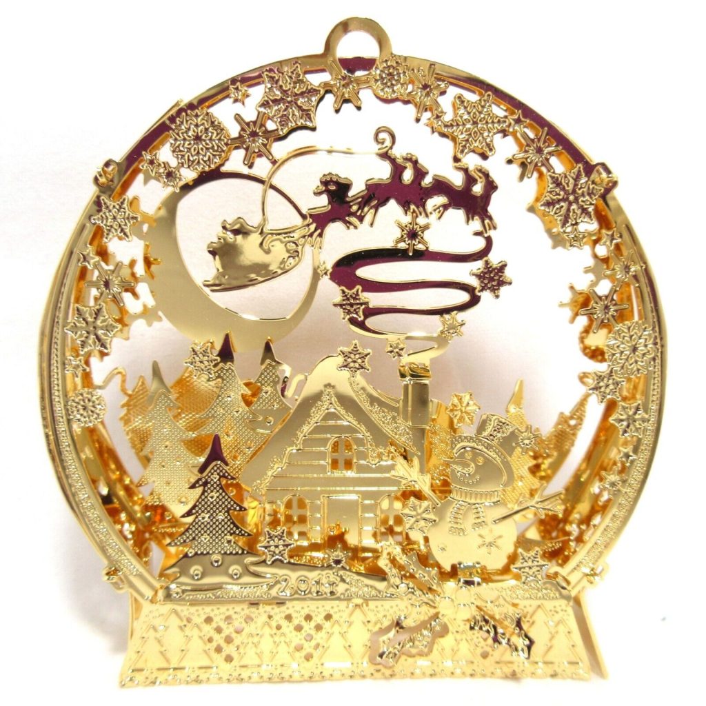 2014 Christmas Eve Snowglobe Danbury Mint Christmas Ornament 23k Gold Plated